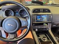 Usata Jaguar F-Pace Prestige 180 CV (132 kW) 2017 Nero SUV