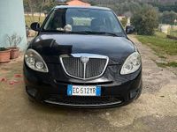 Usata Lancia Ypsilon Platinum 69 CV (50 kW) 2011 Nero Utilitaria