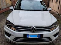 Usata VW Touareg 231 CV (169 kW) 2016 Bianco SUV