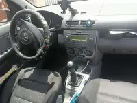Usata Mazda 2 68 CV (50 kW) 2004 Grigio Utilitaria