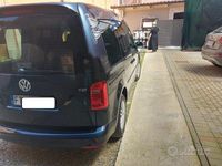 Usata VW Caddy Comfortline 102 CV (75 kW) 2019 Nero Monovolume