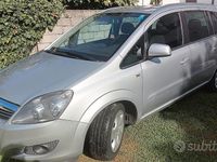 Usata Opel Zafira 110 CV (80 kW) 2011 Monovolume