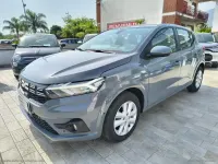 Usata Dacia Sandero Comfort 101 CV (74 kW) 2023 Grigio Berlina