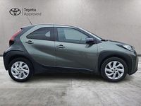 Usata Toyota Aygo X Trend 72 CV (52 kW) 2022 Cardamom green & black SUV