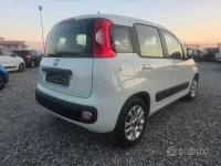 Usata Fiat Panda Lounge 95 CV (69 kW) 2016 Bianco Utilitaria