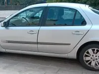 Usata Renault Laguna II 111 CV (81 kW) 2006 Grigio Berlina
