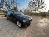 Usata BMW 320 Cabriolet 170 CV (125 kW) 2008 Nero Cabrio
