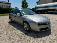 Usata Alfa Romeo 159 136 CV (100 kW) 2011 Grigio Station wagon