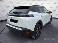 Usata Peugeot 2008 GT 131 CV (96 kW) 2023 Bianco SUV
