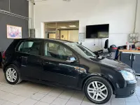 Usata VW Golf VI Comfortline 102 CV (75 kW) 2008 Nero Utilitaria