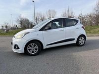 Usata Hyundai i10 Edition 65 CV (47 kW) 2015 Bianco Utilitaria