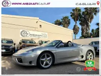 Usata Ferrari 360 400 CV (294 kW) 2002 Grigio Cabrio