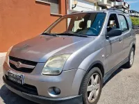 Usata Suzuki Ignis 94 CV (69 kW) 2004 Grigio Utilitaria