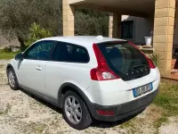 Usata Volvo C30 109 CV (80 kW) 2009 Bianco Utilitaria
