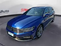 Usata VW Passat Executive 150 CV (110 kW) 2021 Blu Berlina