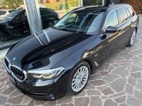 Usata BMW 530e Efficient Dynamics 292 CV (214 kW) 2022 Nero Station wagon