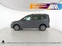 Usata Ford Tourneo Titanium 122 CV (89 kW) 2023 Grigio metallizzato scuro Monovolume