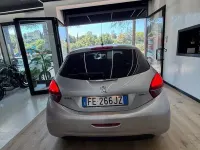 Usata Peugeot 208 Allure 82 CV (60 kW) 2016 Grigio Utilitaria