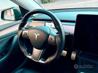 Usata Tesla Model Y Performance 392 kW (534 CV) 2023 Nero SUV