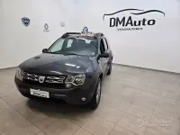 Usata Dacia Duster Lauréate 101 CV (74 kW) 2014 Blu SUV
