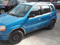 Usata Suzuki Ignis GL 83 CV (61 kW) 2002 Blu Utilitaria