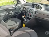 Usata Lancia Ypsilon 75 CV (55 kW) 2011 Grigio Utilitaria