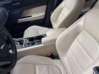 Usata Jaguar XE Business Edition 179 CV (131 kW) 2016 Berlina