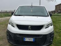 Usata Peugeot Expert 116 CV (85 kW) 2018 Furgone