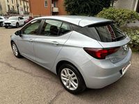 Usata Opel Astra 110 CV (80 kW) 2016 Argento Berlina