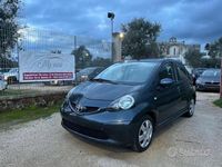 Usata Toyota Aygo 67 CV (49 kW) 2008 Grigio Utilitaria