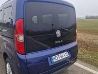 Usata Fiat Doblò Emotion 135 CV (99 kW) 2013 Blu/azzurro Monovolume