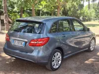 Usata Mercedes B180 Premium 109 CV (80 kW) 2015 Utilitaria
