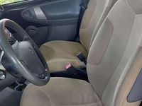 Usata Peugeot 107 68 CV (50 kW) 2007 Utilitaria