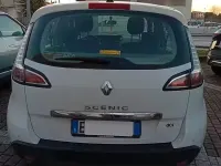 Usata Renault Scénic III XMOD 110 CV (80 kW) 2012 Bianco Monovolume