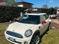 Usata Mini Cooper 120 CV (88 kW) 2007 Bianco Utilitaria
