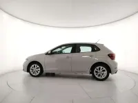 Usata VW Polo Style 95 CV (69 kW) 2023 6u ascot grey Utilitaria