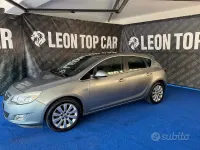 Usata Opel Astra Cosmo 125 CV (91 kW) 2010 Grigio Berlina