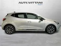 Usata Renault Clio V Techno 91 CV (66 kW) 2023 Grigio