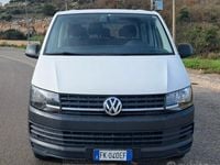Usata VW Caravelle 2017 Bianco Monovolume