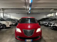 Usata Lancia Ypsilon 80 CV (58 kW) 2013 Rosso Utilitaria
