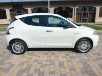 Usata Lancia Ypsilon 60 CV (44 kW) 2018 Grigio Utilitaria
