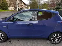 Usata Lancia Ypsilon 69 CV (50 kW) 2017 Bluazzurro Utilitaria