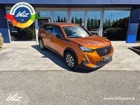 Usata Peugeot 2008 Active 101 CV (74 kW) 2023 Arancione SUV