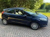Usata Ford Fiesta Titanium 75 CV (55 kW) 2016 Blu/azzurro Utilitaria