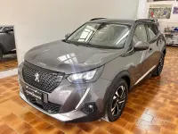 Usata Peugeot 2008 Allure 102 CV (75 kW) 2020 Grigio SUV