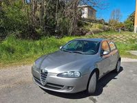 Usata Alfa Romeo 147 120 CV (88 kW) 2008 Grigio Utilitaria
