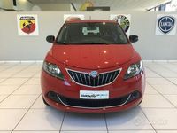 Usata Lancia Ypsilon 70 CV (51 kW) 2023 Rosso Utilitaria