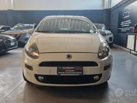 Usata Fiat Punto Easy 75 CV (55 kW) 2012 Bianco Utilitaria