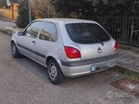 Usata Ford Fiesta 75 CV (55 kW) 2001 Grigio Utilitaria
