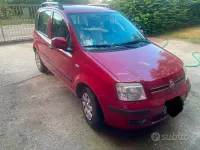 Usata Fiat Panda 69 CV (50 kW) 2011 Rosso Utilitaria